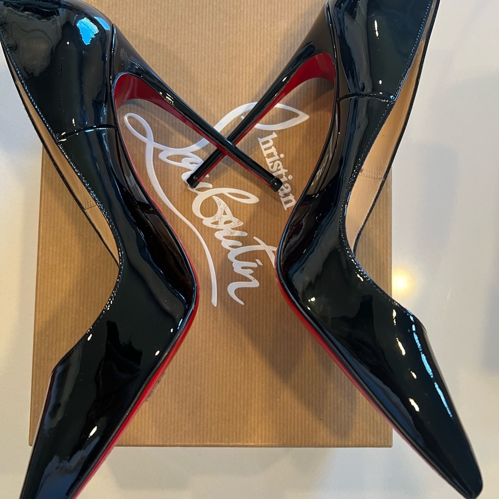 Red bottoms worn 1x